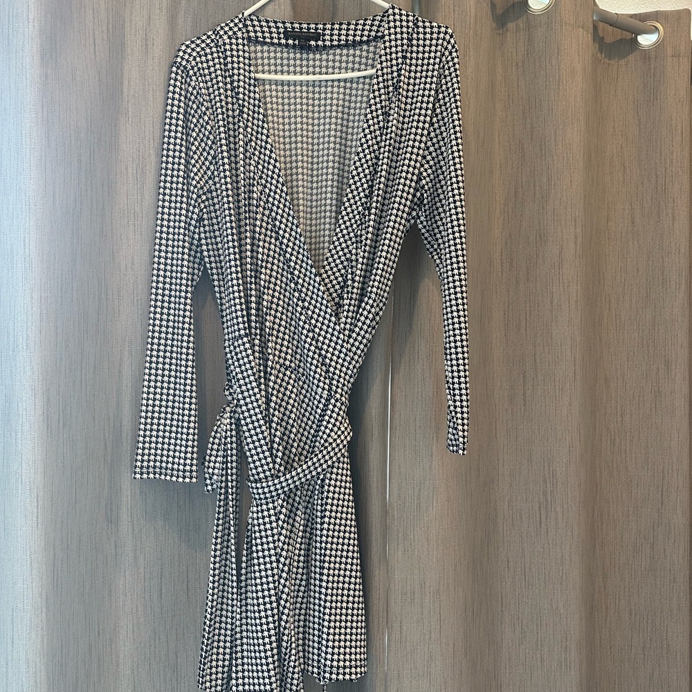 Elephant motif Banana Republic wrap dress